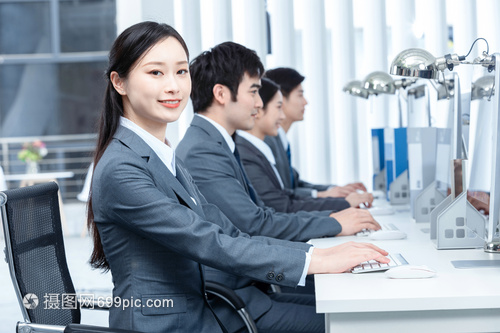 商務服務 為商務人士團隊賦能，驅動企業卓越運營